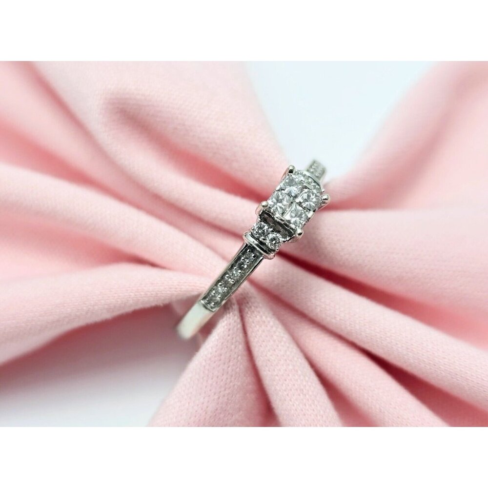 14K Solid White Gold Ladies Princess Cut Diamond Engagement Ring - Size 8.50